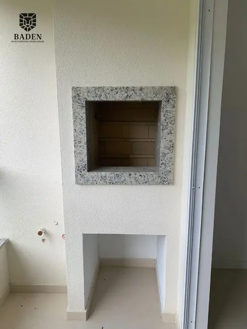 Apartamento com 2 quartos à venda, 62m2 em Camboriu - SC - imagem 4 Foto 4 de Apartamento com 2 quartos à venda, 62m2 em Camboriu - SC