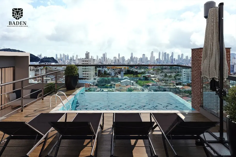 Foto 2 de Apartamento com 2 quartos à venda, 269m2 em Camboriu - SC