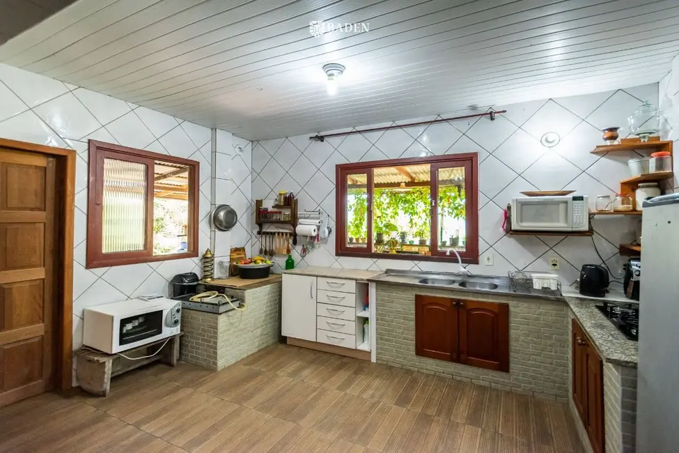 Foto 9 de Chácara com 7 quartos à venda, 500m2 em Camboriu - SC