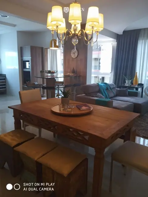 Foto 5 de Apartamento com 3 quartos à venda, 147m2 em Meia Praia, Itapema - SC
