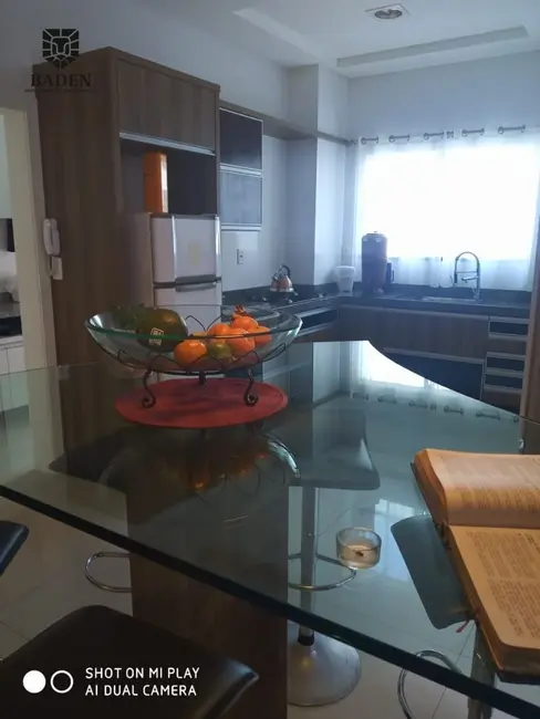 Foto 8 de Apartamento com 3 quartos à venda, 147m2 em Meia Praia, Itapema - SC