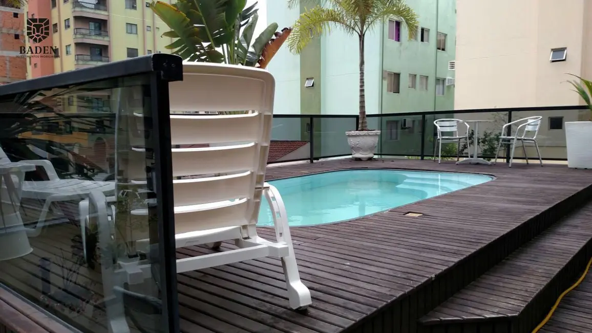 Foto 1 de Apartamento com 3 quartos à venda, 382m2 em Meia Praia, Itapema - SC