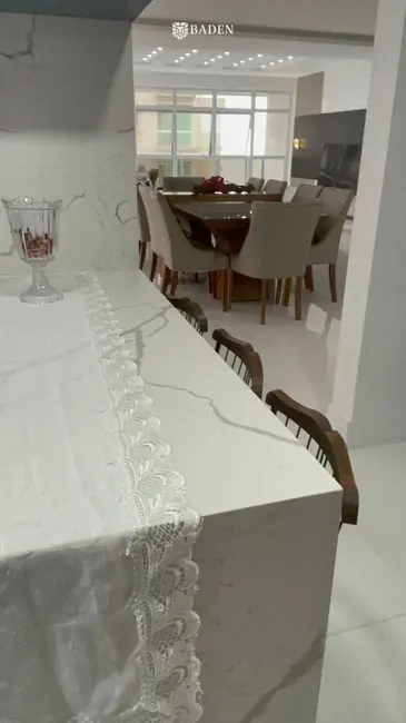 Foto 5 de Apartamento com 4 quartos à venda, 289m2 em Meia Praia, Itapema - SC