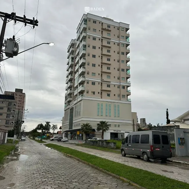 Foto 1 de Apartamento com 2 quartos à venda, 73m2 em Porto Belo - SC