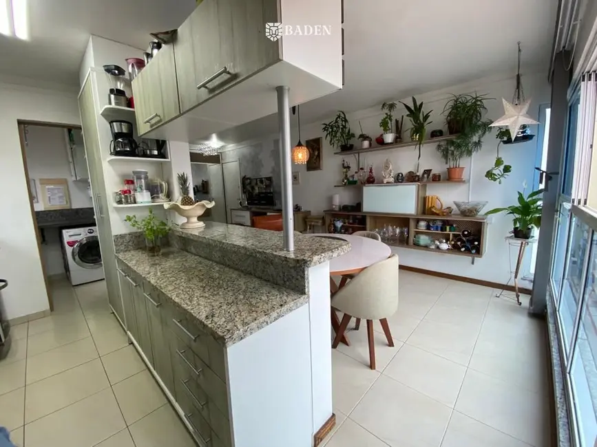 Foto 2 de Apartamento com 3 quartos à venda, 110m2 em Centro, Balneario Camboriu - SC