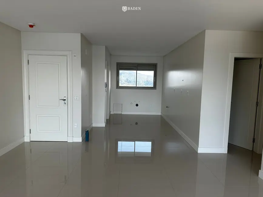 Foto 7 de Apartamento com 4 quartos à venda, 160m2 em Balneario Camboriu - SC
