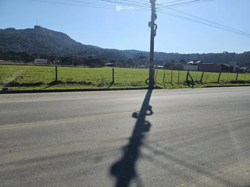 Foto 1 de Terreno / Lote à venda, 360m2 em Urubici - SC