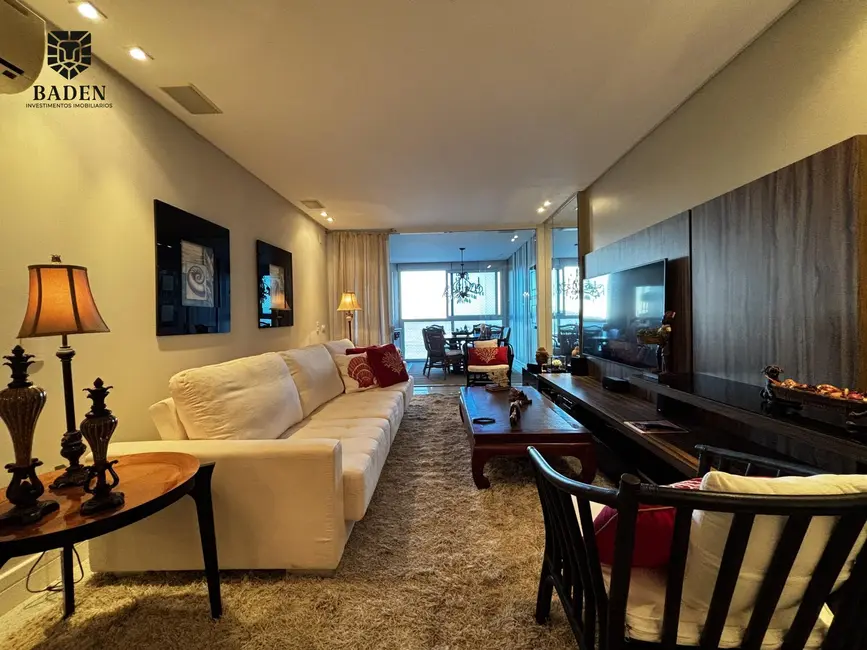 Foto 9 de Apartamento com 4 quartos à venda, 200m2 em Balneario Camboriu - SC