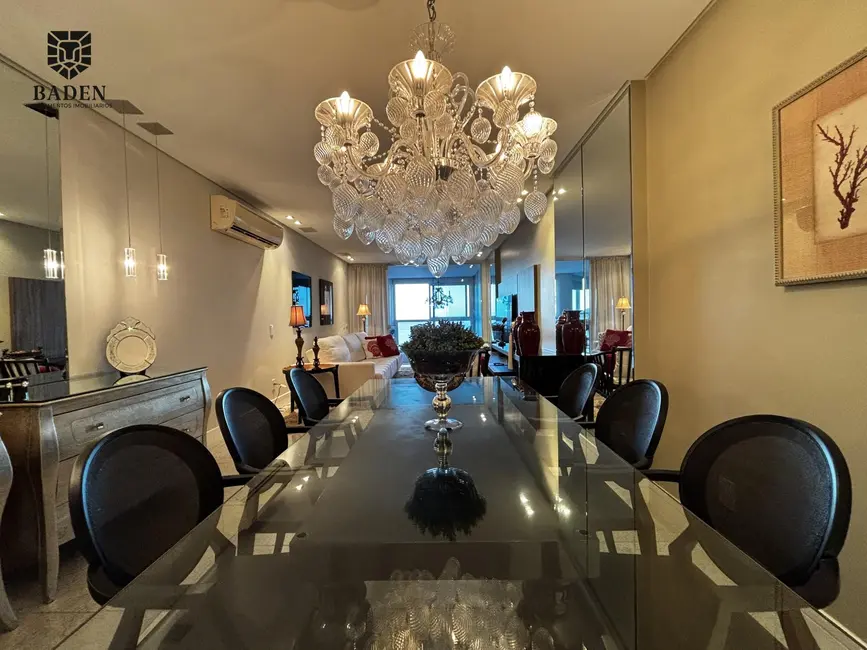 Foto 8 de Apartamento com 4 quartos à venda, 200m2 em Balneario Camboriu - SC