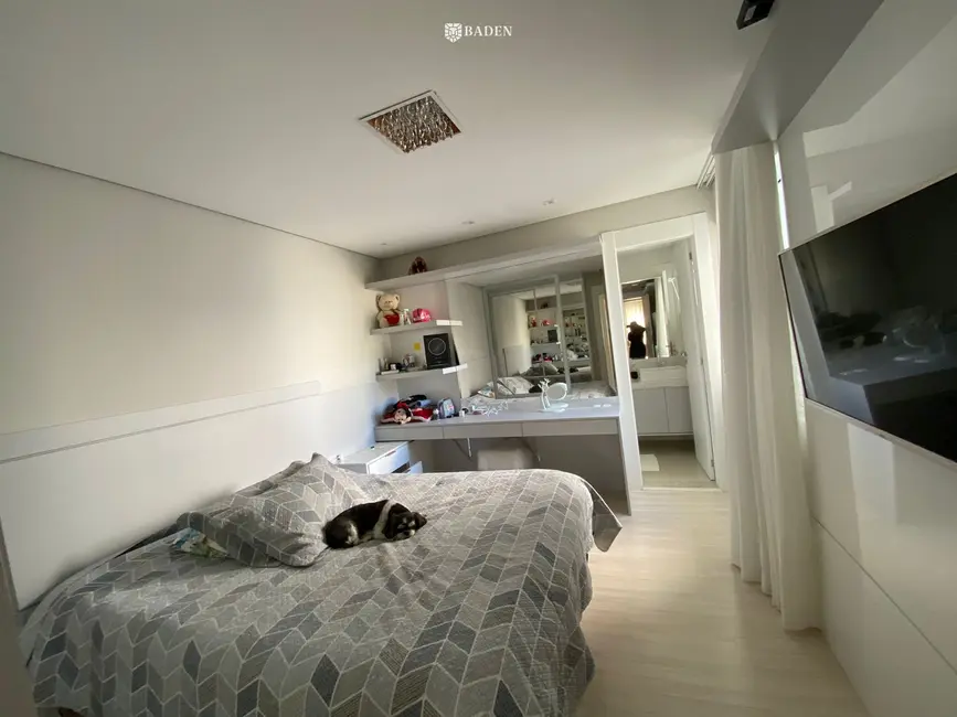 Foto 4 de Casa com 3 quartos à venda, 157m2 em Nova Esperança, Balneario Camboriu - SC