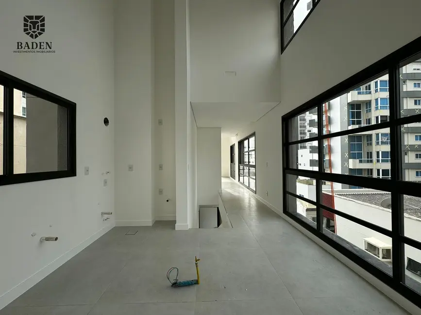 Foto 5 de Cobertura com 3 quartos à venda, 144m2 em Centro, Balneario Camboriu - SC