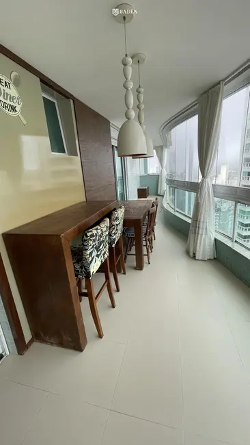 Foto 7 de Apartamento com 4 quartos para alugar, 217m2 em Centro, Balneario Camboriu - SC