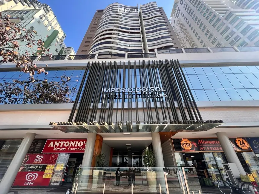 Foto 2 de Apartamento com 3 quartos à venda, 92m2 em Balneario Camboriu - SC