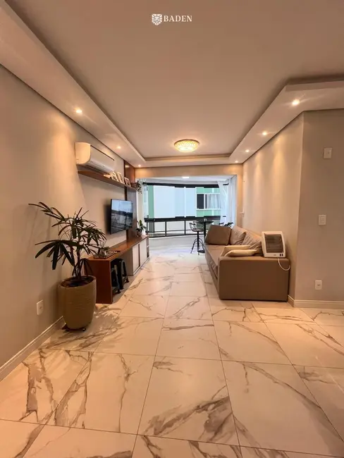 Foto 5 de Apartamento com 3 quartos à venda, 92m2 em Balneario Camboriu - SC