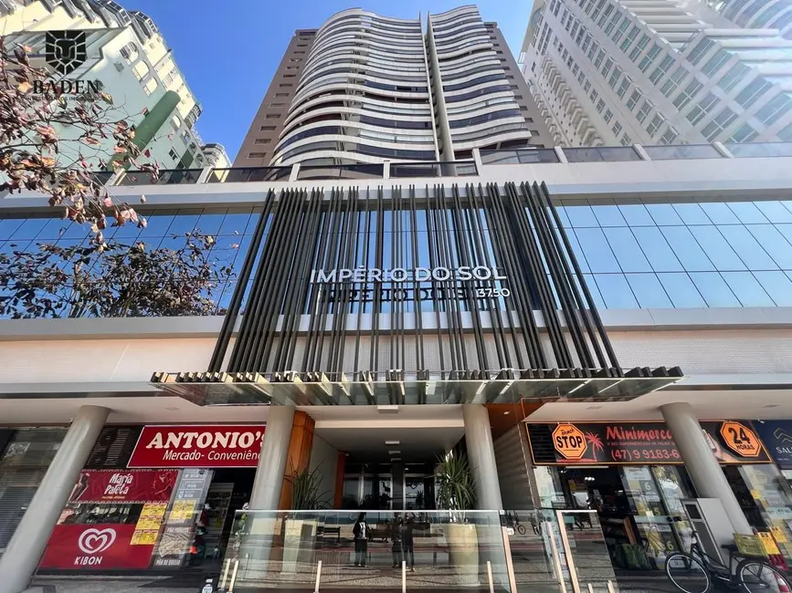 Foto 2 de Apartamento com 3 quartos à venda, 92m2 em Balneario Camboriu - SC