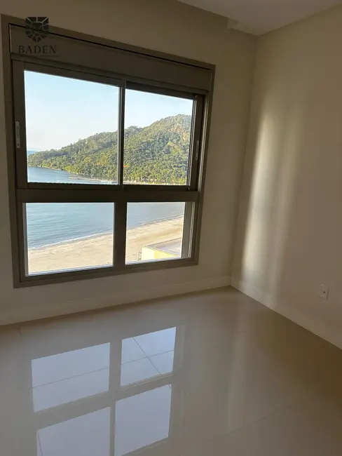 Foto 4 de Apartamento com 4 quartos à venda, 160m2 em Balneario Camboriu - SC
