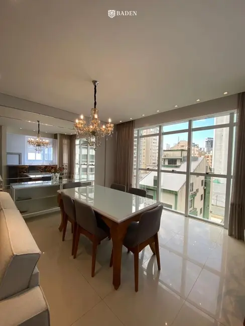Foto 4 de Apartamento com 3 quartos à venda, 200m2 em Centro, Balneario Camboriu - SC