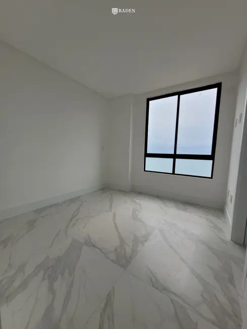 Foto 4 de Apartamento com 3 quartos à venda, 125m2 em Porto Belo - SC