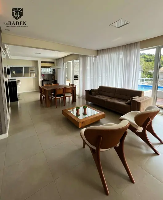 Casa com 3 quartos à venda, 350m2 em Santo Antônio de Lisboa, Florianopolis - SC - imagem 5 Foto 5 de Casa com 3 quartos à venda, 350m2 em Santo Antônio de Lisboa, Florianopolis - SC