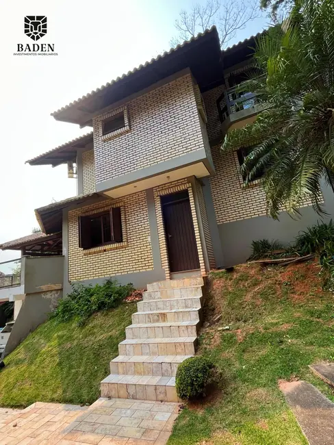 Foto 1 de Casa com 4 quartos à venda, 220m2 em Centro, Florianopolis - SC