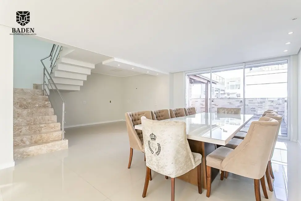 Casa com 3 quartos à venda, 192m2 em Prado de Baixo, Biguacu - SC - imagem 4 Foto 4 de Casa com 3 quartos à venda, 192m2 em Prado de Baixo, Biguacu - SC