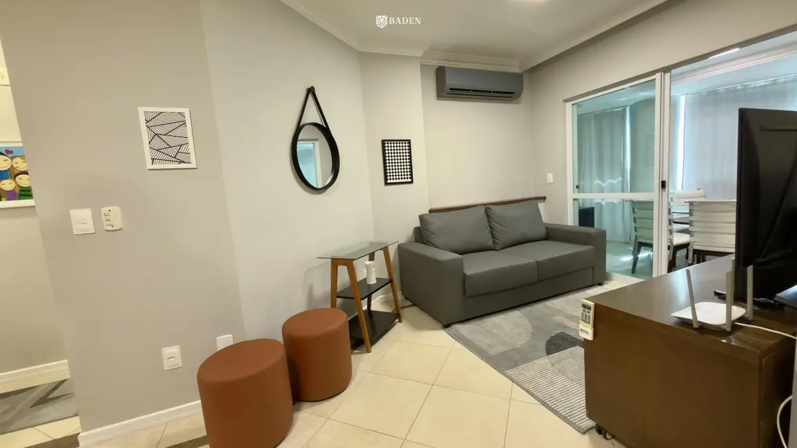Foto 7 de Apartamento com 2 quartos para alugar, 102m2 em Centro, Balneario Camboriu - SC