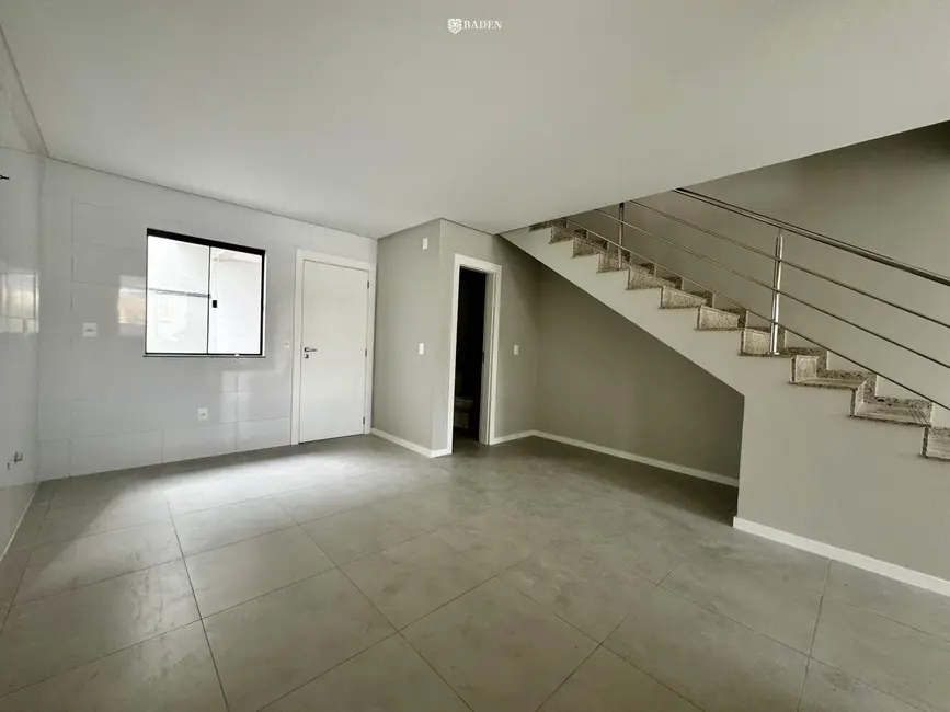 Foto 5 de Casa com 3 quartos à venda, 141m2 em Nova Esperança, Balneario Camboriu - SC