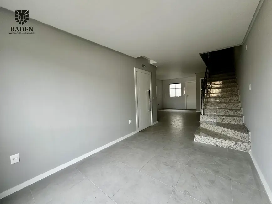 Foto 6 de Casa com 3 quartos à venda, 141m2 em Nova Esperança, Balneario Camboriu - SC