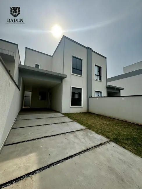 Foto 1 de Casa com 3 quartos à venda, 141m2 em Nova Esperança, Balneario Camboriu - SC