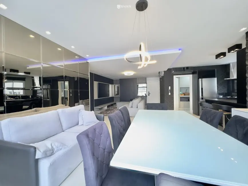 Foto 6 de Apartamento com 3 quartos para alugar, 128m2 em Centro, Balneario Camboriu - SC