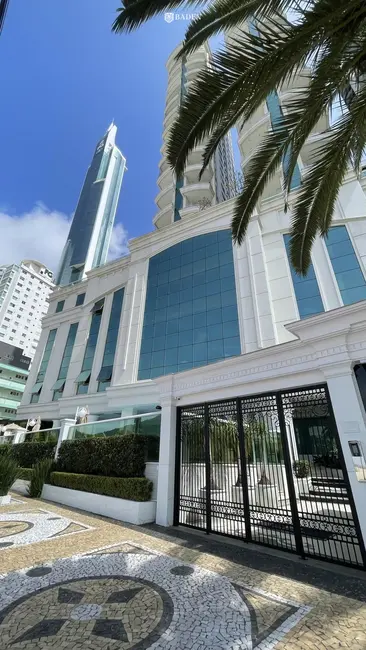 Foto 1 de Apartamento com 4 quartos à venda, 280m2 em Balneario Camboriu - SC