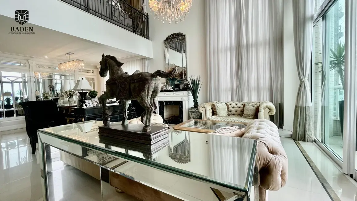 Foto 7 de Apartamento com 4 quartos à venda, 280m2 em Balneario Camboriu - SC