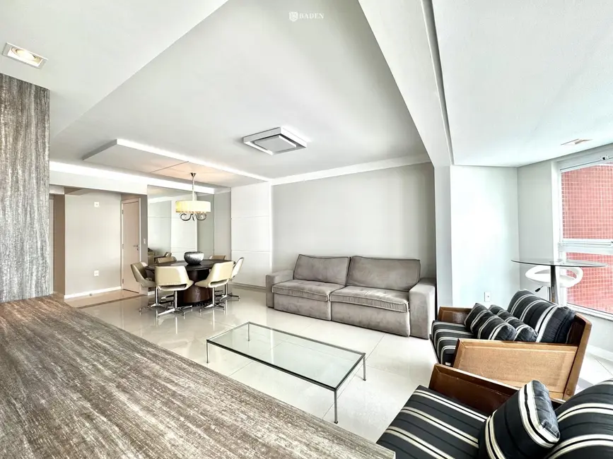 Foto 3 de Apartamento com 3 quartos à venda, 127m2 em Pioneiros, Balneario Camboriu - SC