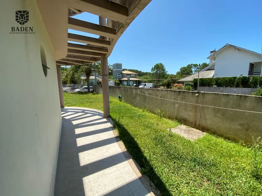 Foto 6 de Casa com 3 quartos à venda, 250m2 em Barra da Lagoa, Florianopolis - SC