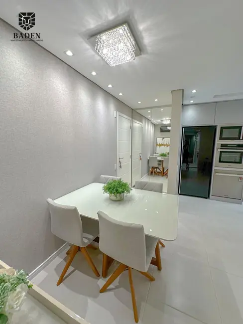 Foto 4 de Apartamento com 2 quartos à venda, 76m2 em Jardim Atlântico, Florianopolis - SC