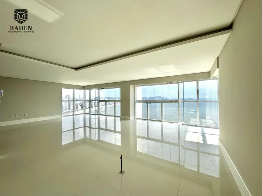 Apartamento com 4 quartos à venda, 237m2 em Balneario Camboriu - SC - imagem 3 Foto 3 de Apartamento com 4 quartos à venda, 237m2 em Balneario Camboriu - SC