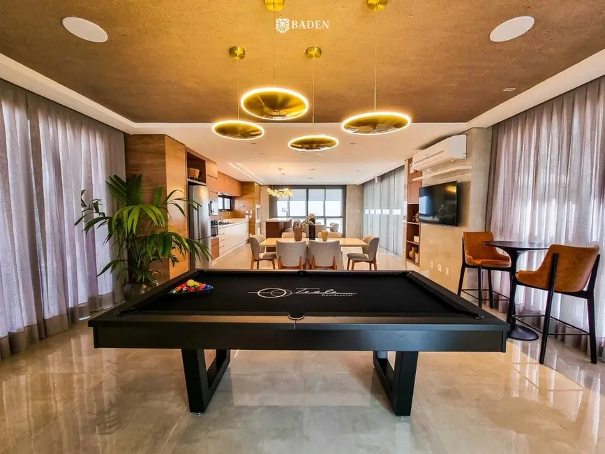 Foto 9 de Apartamento com 4 quartos à venda, 137m2 em Centro, Balneario Camboriu - SC
