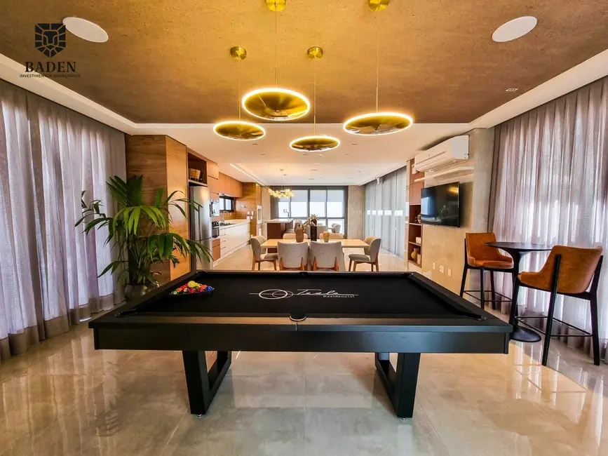 Apartamento com 4 quartos à venda, 137m2 em Centro, Balneario Camboriu - SC - imagem 9 Foto 9 de Apartamento com 4 quartos à venda, 137m2 em Centro, Balneario Camboriu - SC