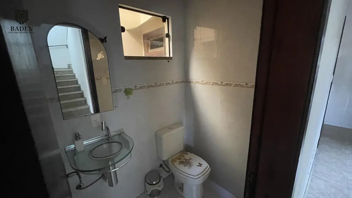 Casa com 3 quartos à venda, 137m2 em Centro, Balneario Camboriu - SC - imagem 4 Foto 4 de Casa com 3 quartos à venda, 137m2 em Centro, Balneario Camboriu - SC
