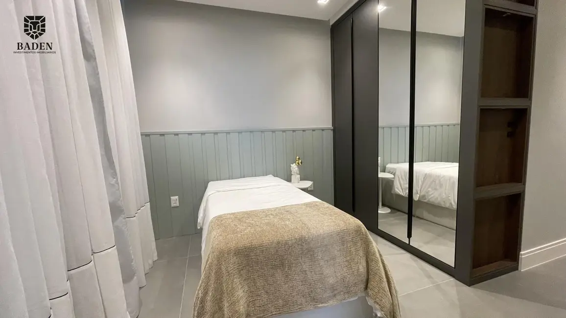 Foto 9 de Apartamento com 3 quartos à venda, 127m2 em Itapema - SC