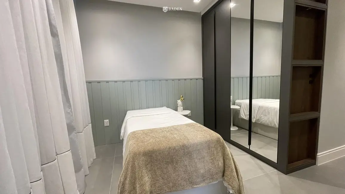 Foto 9 de Apartamento com 3 quartos à venda, 127m2 em Itapema - SC
