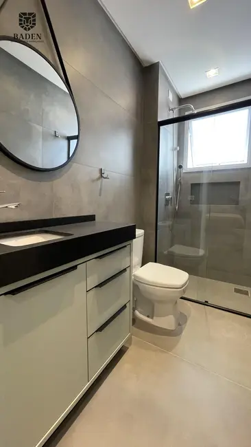 Foto 8 de Apartamento com 3 quartos à venda, 127m2 em Itapema - SC