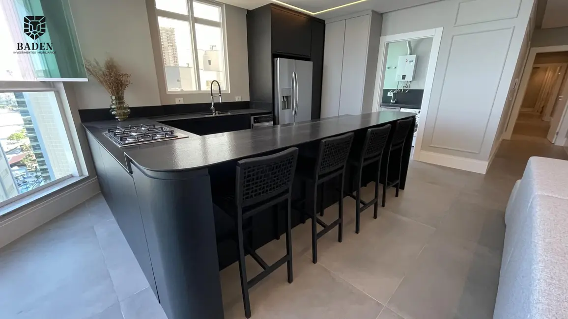 Foto 4 de Apartamento com 3 quartos à venda, 127m2 em Itapema - SC