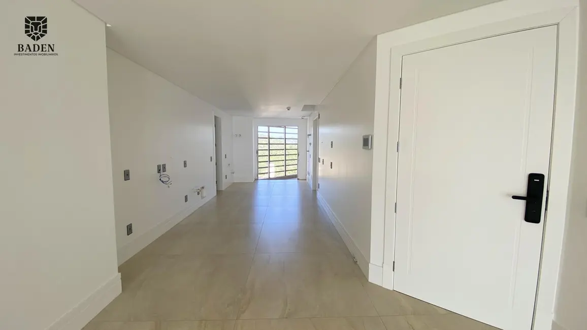 Foto 6 de Apartamento com 4 quartos à venda, 230m2 em Balneario Camboriu - SC
