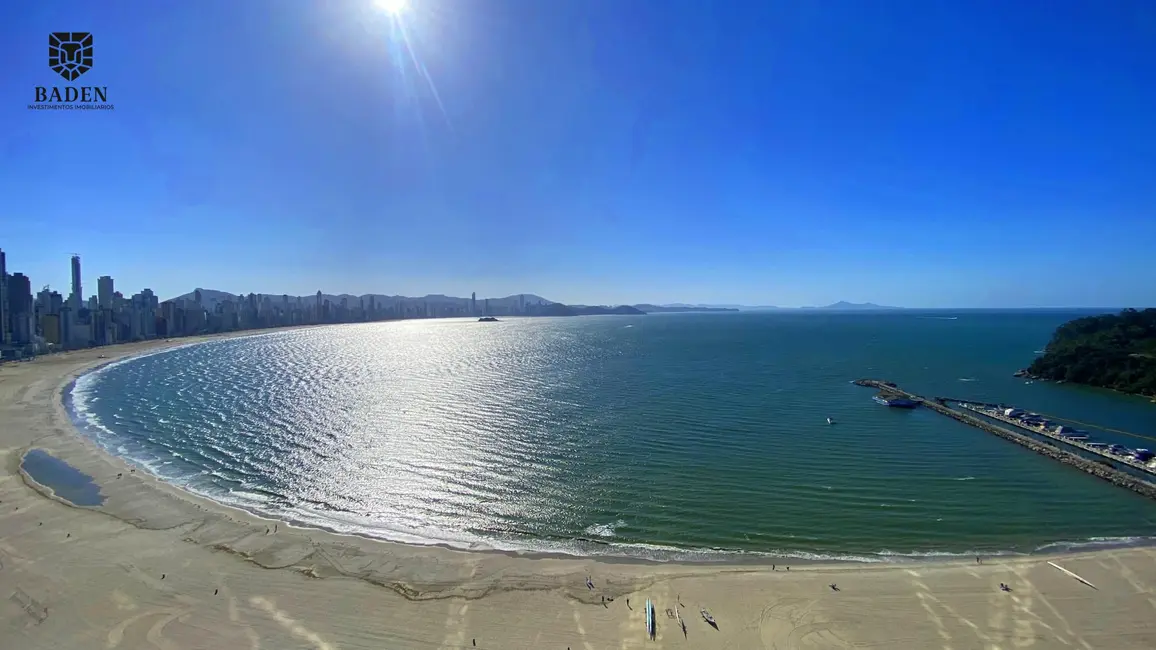 Foto 2 de Apartamento com 4 quartos à venda, 230m2 em Balneario Camboriu - SC