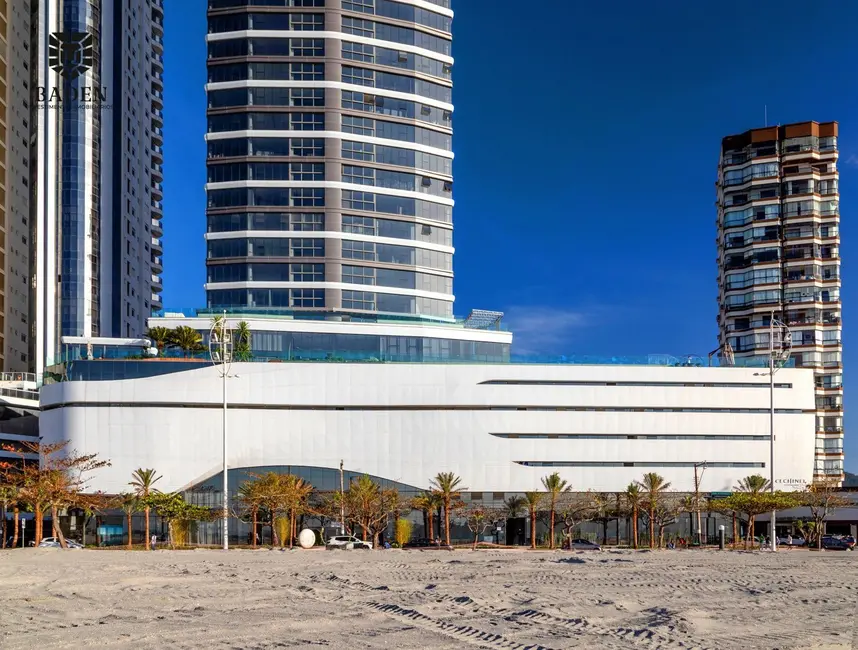 Foto 2 de Apartamento com 4 quartos à venda, 230m2 em Balneario Camboriu - SC