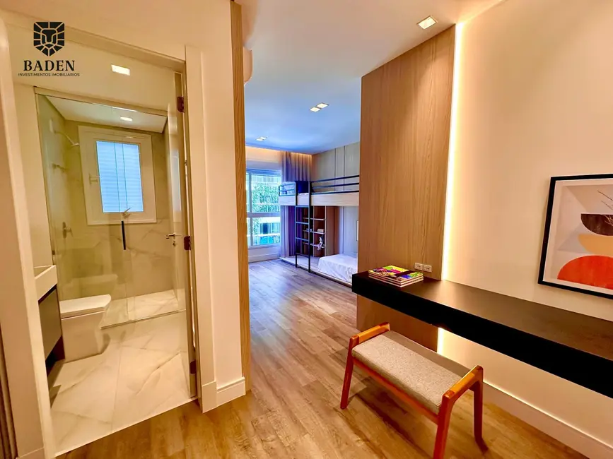 Apartamento com 4 quartos à venda, 210m2 em Itajai - SC - imagem 7 Foto 7 de Apartamento com 4 quartos à venda, 210m2 em Itajai - SC