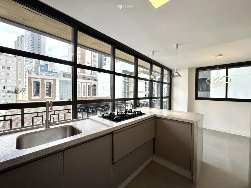 Foto 9 de Apartamento com 3 quartos para alugar, 94m2 em Centro, Balneario Camboriu - SC