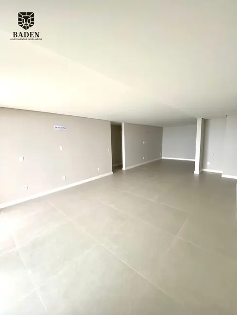 Apartamento com 3 quartos à venda, 121m2 em Itajai - SC - imagem 2 Foto 2 de Apartamento com 3 quartos à venda, 121m2 em Itajai - SC