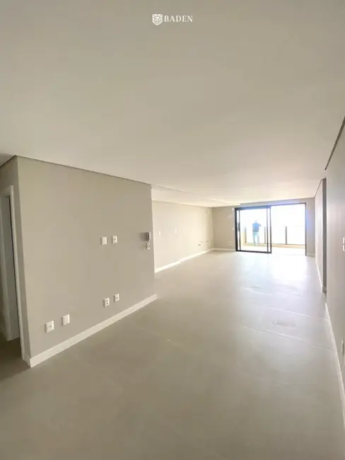 Foto 1 de Apartamento com 3 quartos à venda, 121m2 em Itajai - SC